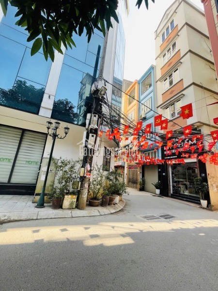 BÁN NHÀ PHÂN LÔ, VỈA HÈ, LK HẢI NGÂN- THANH LIỆT, 46 M2, 5 TẦNG, MT 5M, GIÁ 19,2 TỶ.