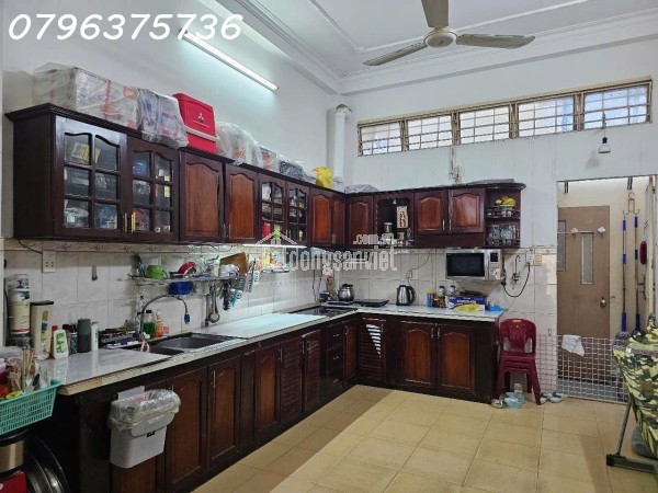 Nhà Phạm Thế Hiển P.5 Quận 8 Hẻm ba gác hẻm thông sát hẻm xe hơi