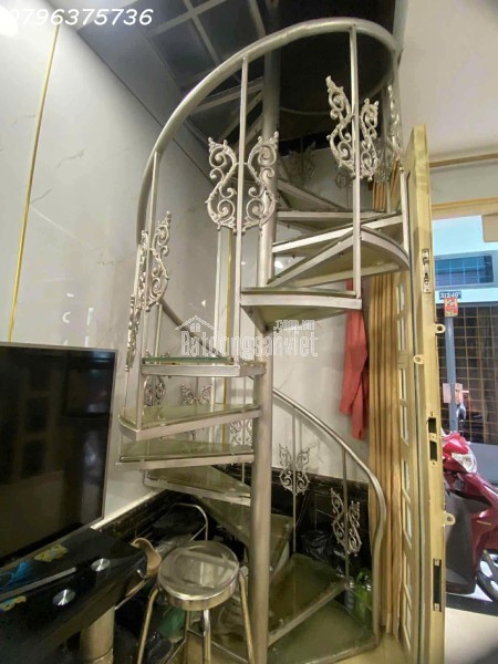 Nhà Phạm Thế Hiển P.5 Quận 8 Hẻm ba gác hẻm thông sát hẻm xe hơi