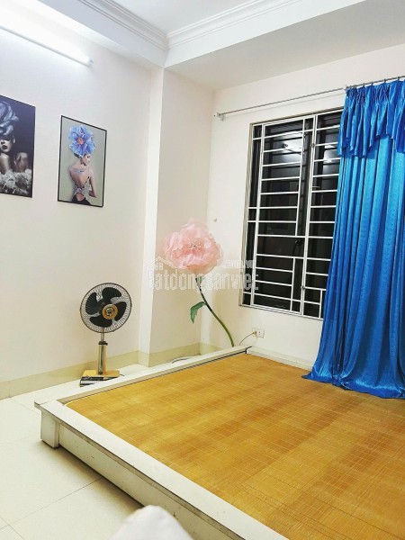 CHO NỮ THUÊ PHÒNG ĐẸP 32m² – QUẬN LONG BIÊN – FULL ĐỒ Ở NGAY