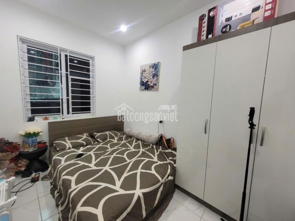 Cho thuê nhà Ngõ Văn Hương 28m2 x 4 tầng, 2 ngủ, 2 vệ sinh, 6.5 Triệu