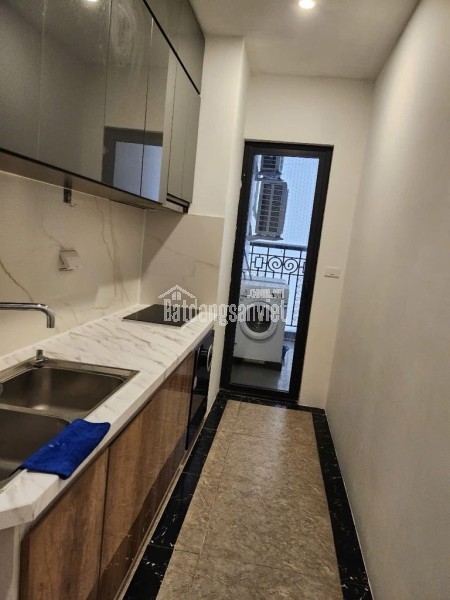 CHCCMN DÒNG TIỀN ỔN ĐỊNH -TỔNG 10 PHÒNG KHÉP KÍN- HỆ THỐNG PCCC - THANG MÁY _ 6 TẦNG-50M2