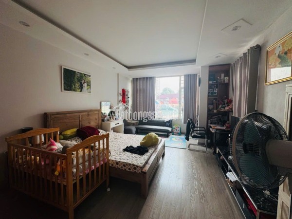 Bán Nhà Kim Hoa 27m2. 4 tầng. mặt tiền 6.5m. giá 7.85 tỷ Đống Đa Hà Nội