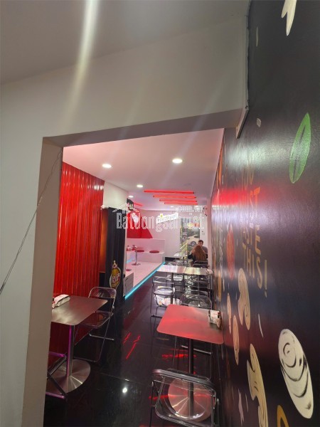 NHÀ ĐẸP – GIÁ TỐT - SANG NHƯỢNG  NHÀ  MẶT TIỀN Nguyễn Thiện Thuật, P.Lộc Thọ, Nha Trang, Khánh Hòa