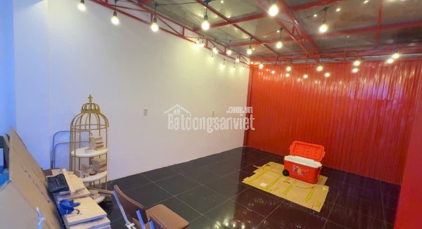 NHÀ ĐẸP – GIÁ TỐT - SANG NHƯỢNG  NHÀ  MẶT TIỀN Nguyễn Thiện Thuật, P.Lộc Thọ, Nha Trang, Khánh Hòa