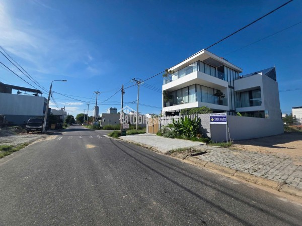 🔥GẦN 1000M2 ĐẤT ĐƯỜNG LÊ VĂN HUÂN, VIEW BIỂN VÀ NÚI. LH 0905233234