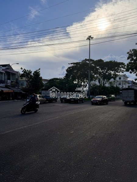 BÁN NHÀ 1 TRỆT 1 LẦU VỪA Ở VỪA KINH DOANH MẶT TIỀN PHƯỚC LONG, NHA TRANG