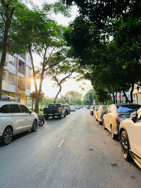 🔥 CHÍNH CHỦ BÁN CĂN HỘ CHUNG CƯ ĐẶNG XÁ – GIA LÂM, 70 m2 giá chỉ 3.9 tỷ