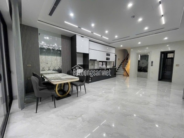 PHỐ CỔ NGỌC LÂM 76M2, 6T THANG MÁY, MẶT TIỀN 5M, GARA Ô TÔ, FULL NỘI THẤT - 1X TỶ