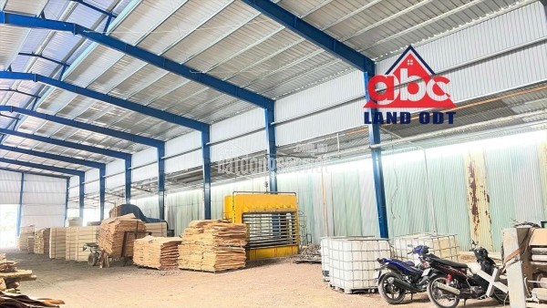 XT670 cho thuê xưởng sản xuất, khung thép kiên cố, phục vụ SX lâu dài, giao liền