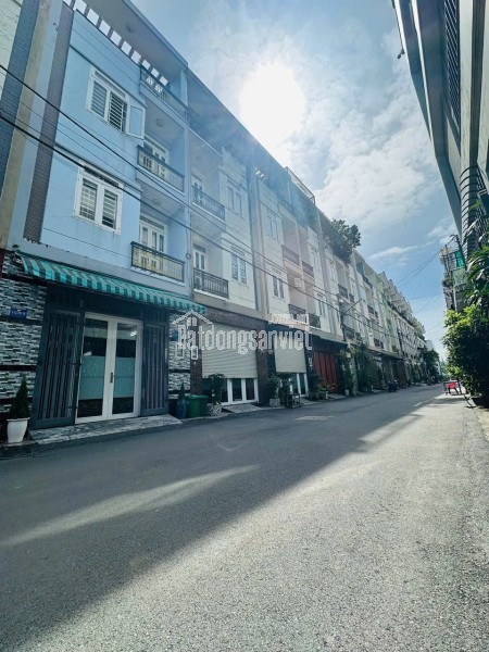 NHÀ MẶT TIỀN TÔ KÝ 6, HÓC MÔN VỊ TRÍ ĐẸP NHÀ TRỆT 4 LẦU THANG MÁY CHỈ 11.5 TỶ!