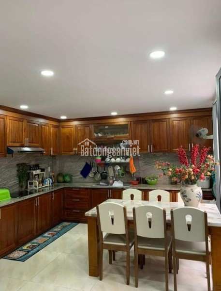 NGỘP Bán GẤP mặt tiền Đ.số 8 ngang 6m 125m2 KD đa nghề gần trường Nguyễn Du chỉ 15 tỷ.