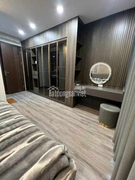 BÁN NHÀ PHÚC ĐỒNG LONG BIÊN,VỈA HÈ,MỚI TINH,THANG MÁY,KINH DOANH 44M