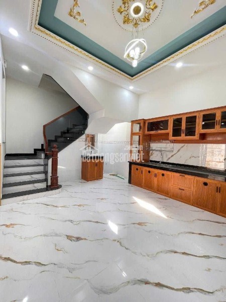 T1717 🔥 Giảm 100tr! sát Vòng Xoay An Sương, SHR, HXT, 3 tầng, 3.8x23m, 7.x tỷ