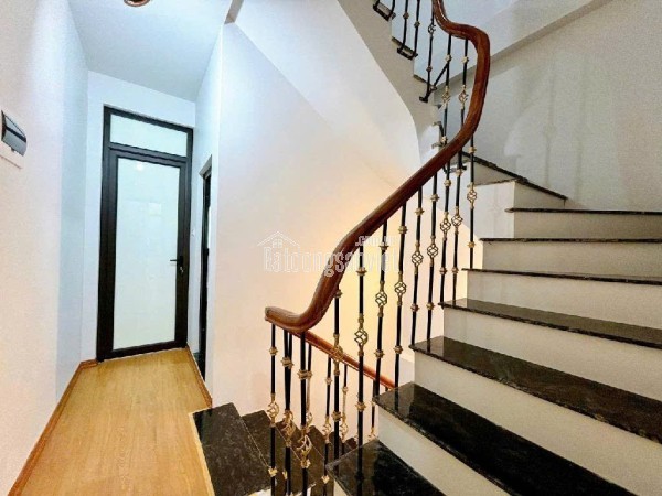 NHÀ ĐẸP KHƯƠNG HẠ, THANH XUÂN-GARA Ô TÔ 7 CHỖ-10M RA HỒ-FULL NỘI THẤT VIP, GI.Á  nhỉnh 15 TỶ