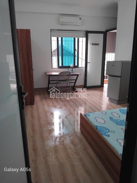 Cho thuê phòng số 1B ngõ 43 Trung Kính khép kín chỉ 3.5tr