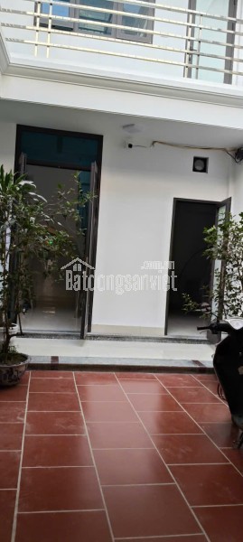 CHO THUÊ PHÒNG CAO CẤP – NHÀ MỚI XÂY – FULL NỘI THẤT
TẠI SỐ 34 NGÕ 81 PHỐ TRẠM, LONG BIÊN