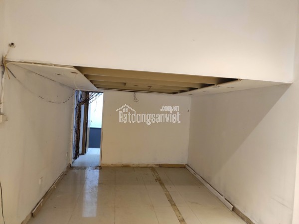 CHO THUÊ NHÀ MẶT PHỐ TRÀNG THI – VỊ TRÍ VÀNG TRUNG TÂM HÀ NỘI