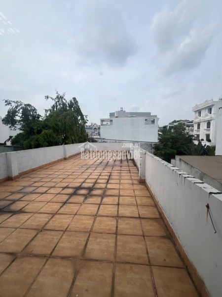 Nhà đẹp. Bình Tiên. Hẻm xe hơi 1 trục thẳng. Thuận tiện ra Hậu Giang , Đại lộ Võ Văn Kiệt, gần