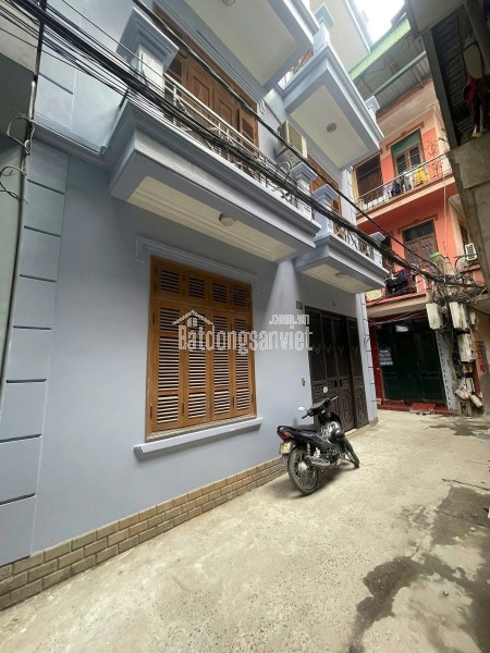 Cho thuê nhà ngõ 198 Dương Văn Bé 53m2 x 3.5 tầng, 13 triệu