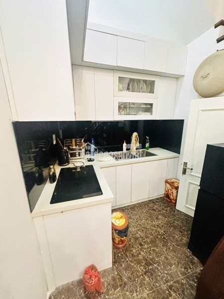 NHỈNH 260 TRIỆU M NHÀ MP NGUYỄN CÔNG HOAN 98M 3 TẦNG KD ĐỈNH GIÁ 25.9 TỶ 0878168006