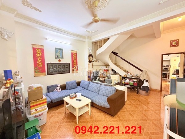 MUA NHÀ, ĐÓN TẾT. QUẬN TÂN BÌNH, SÀI GÒN, ĐƯỜNG LÊ LAI, NGANG 6,5M, 3 TẦNG, NHỈNH 10 TỶ.