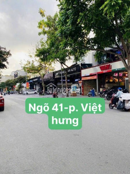 NHÀ ĐẸP - GIÁ TỐT - Vị Trí Đắc Địa Tại Lê Mật, Phường Việt Hưng, Hà Nội
