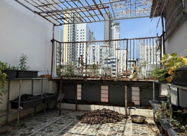 BÁN NHÀ VỊ TRÍ ĐẮC ĐỊA 4 TẦNG ĐƯỜNG BẠCH ĐẰNG- P. NHA TRANG