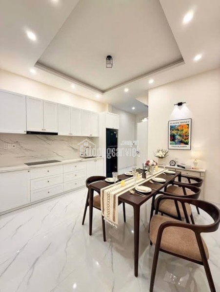 Nhà Đường Hoàng Hoa Thám Quận Phú Nhuận Phường 5 Cũ.