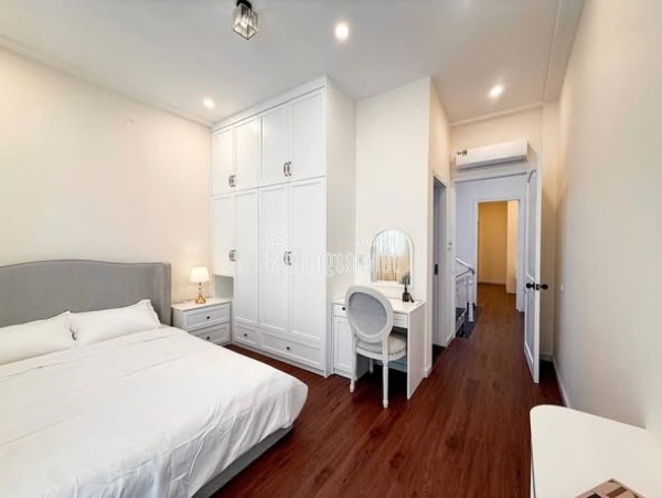 Nhà Đường Hoàng Hoa Thám Quận Phú Nhuận Phường 5 Cũ.