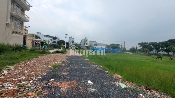 Cần Bán Nhanh Căn Nhà Phố địa chỉ tại 65/7/2A xtt25 Bà Điểm.