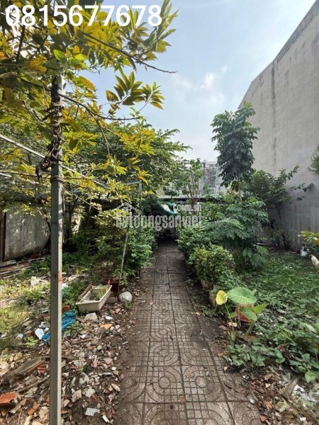 Căn Góc 2 Mặt Tiền – Hẻm Xe Hơi – hoạt động Đỉnh – Sát trước mặt Htp