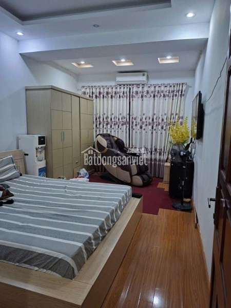 BÁN NHÀ RIÊNG Thượng Thanh-Long Biên 44m2 X 4 Tầng X 8.3 Tỷ Long Biên Hà Nội.