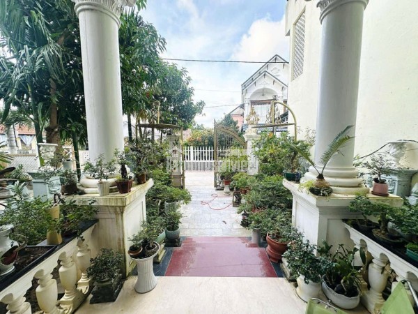 BÁN BIỆT PHỦ LÂU ĐÀI TÌNH ÁI GIỮA LÒNG TTTP tại Phường An Cựu, Thành phố Huế, Thừa Thiên Huế