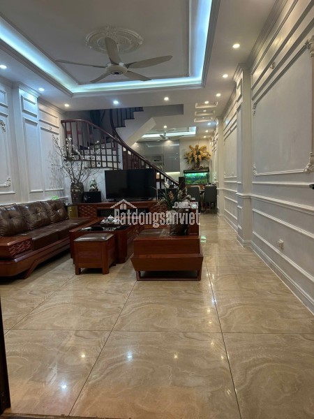 Bán nhà Bồ Đề, Long Biên. Diện tích 52m²