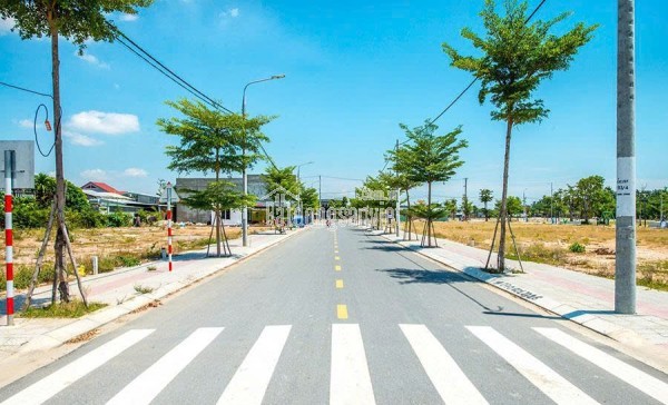 KDC Lumian Village 120m2 SHR NH hỗ trợ 70% ân hạn nợ gốc 24 tháng giá chỉ 9,8 tr/m2