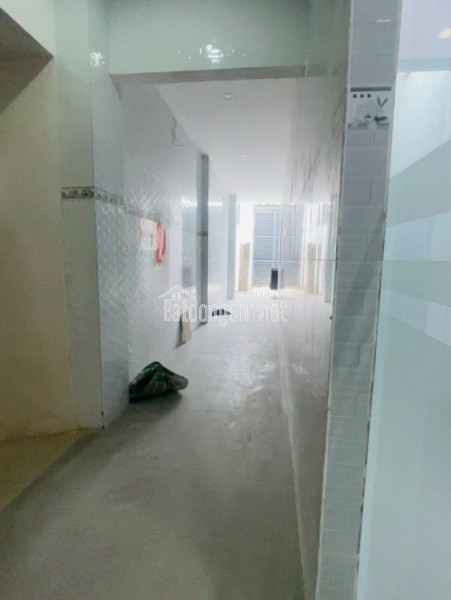 Bán nhà ngõ 85, Đường Lê Văn Việt, Hiệp Phú, Q.9, TP HCM. DT 80m2, 2 tầng, 4PN, 5,65  tỷ, sổ hồng.