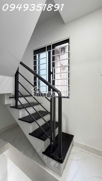 NHÀ HXH - GẦN SÂN BAY- METRO - GIÁP CỘNG HOÀ - CẤP4 - 4PN - 68M2 - GIÁ 6,5TỶ