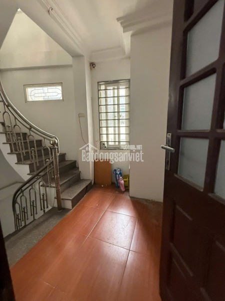 NHỈNH 9 TỶ CÓ NHÀ 24M Ô TÔ QUA NHÀ VỪA Ở VỬA KINH DOANH