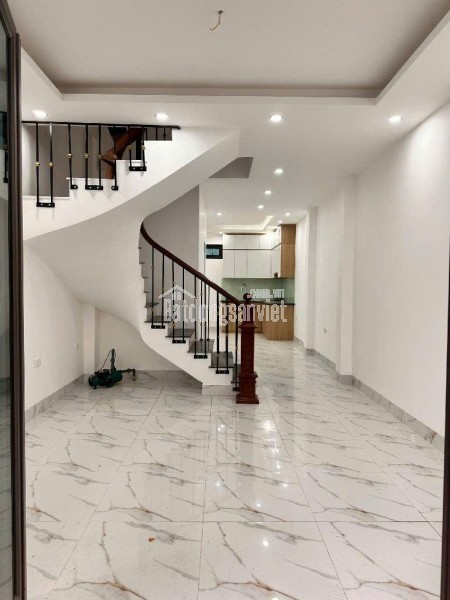 Chính Chủ BánNhà Khu Phân Lô Ô Tô đỗ cửa 5 Tầng Thang Máy – Cạnh Phùng Khoang Trung Văn 9,25 Tỷ