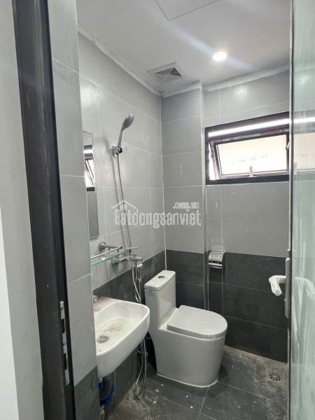 CHO THUÊ CĂN HỘ CCMN MỚI – FULL NỘI THẤT TẠI LONG BIÊN, HÀ NỘI