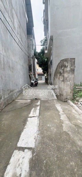 Đất đẹp Quang Minh, vị trí vàng. Gần KCN và khu đất dịch vụ tổ 5 kinh doanh sầm uất