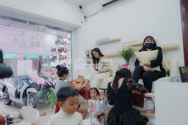 Các bạn trẻ muốn bắt đầu kinh doanh CLB bi-a, vào vận hành ngay không cần đầu tư thêm