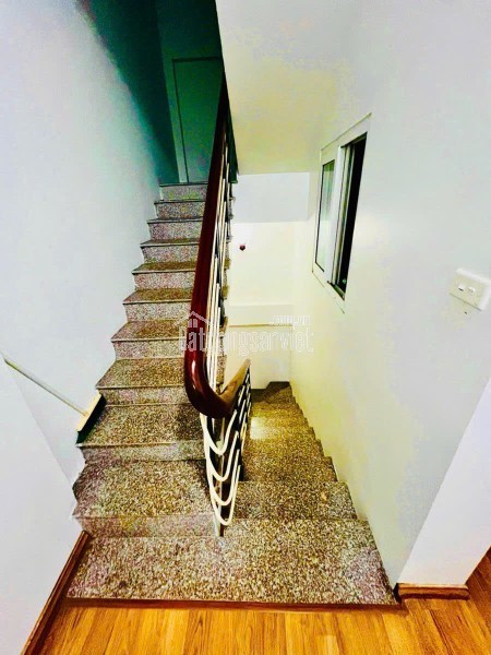 BÁN CĂN HOÀNG CẦU PHÂN LÔ Ô TÔ - HƠN 17 TỶ 46M MT 5.6M 5 TẦNG