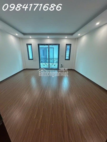 Siêu phẩm - Nhà đẹp Thanh Trì mới xây 44m² - 6 tầng - Thang Máy - Nhỉnh 8 tỷ - Ô tô