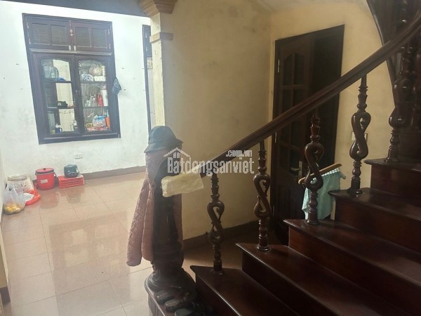 Hiếm- Bán đất Ngọc Lâm- thông phố Nguyễn Văn Cừ- Kinh doanh-Giá đầu tư- 480m 5x tỷ