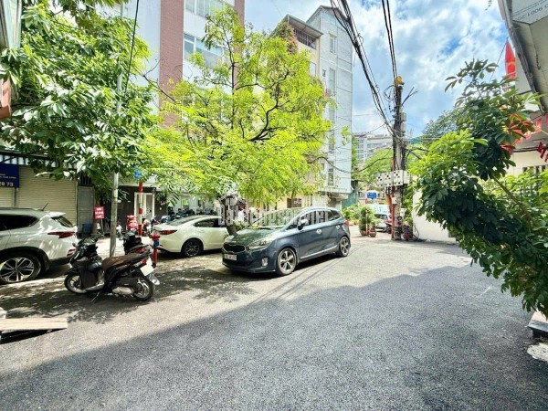 BÁN NHÀ 5 TẦNG MẶT PHỐ TÂY HỒ – LÔ GÓC VỈA HÈ 10M – KINH DOANH ĐỈNH  GIÁ 28 TỶ