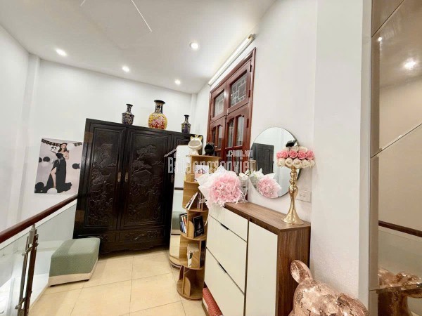 BÁN NHÀ 5 TẦNG MẶT PHỐ TÂY HỒ – LÔ GÓC VỈA HÈ 10M – KINH DOANH ĐỈNH  GIÁ 28 TỶ