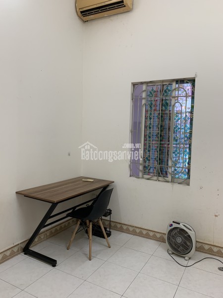 Cho thuê phòng ngõ 110 Trần Duy Hưng khép kín, giá chỉ 3.6tr