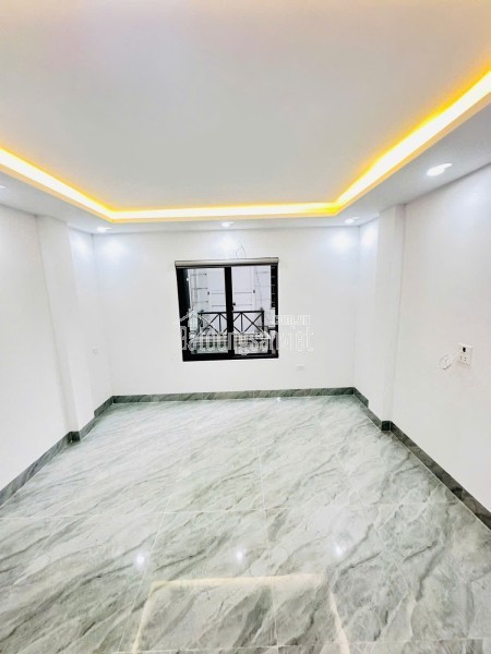 BÁN NHÀ 4 TẦNG SIÊU PHẨM KINH DOANH LÔ GÓC HỒ TÂY – GARA Ô TÔ – GIÁ ĐẦU TƯ 20.5 TỶ